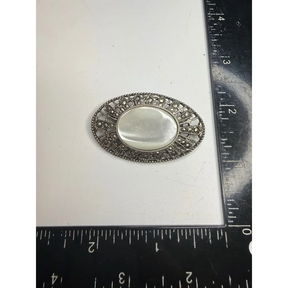 Mother of Pearl Marcasite Filigree Oval Brooch Silver Tone Pin